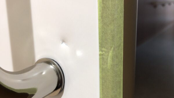 補修例　スチールドア凹み