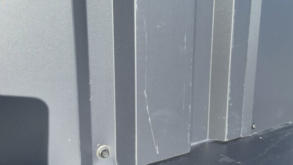 補修例　ガルバリウム鋼板